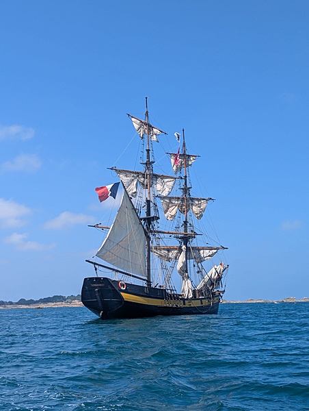 Le Phoenix vieux gréement au festival des vieux gréements de Paimpol